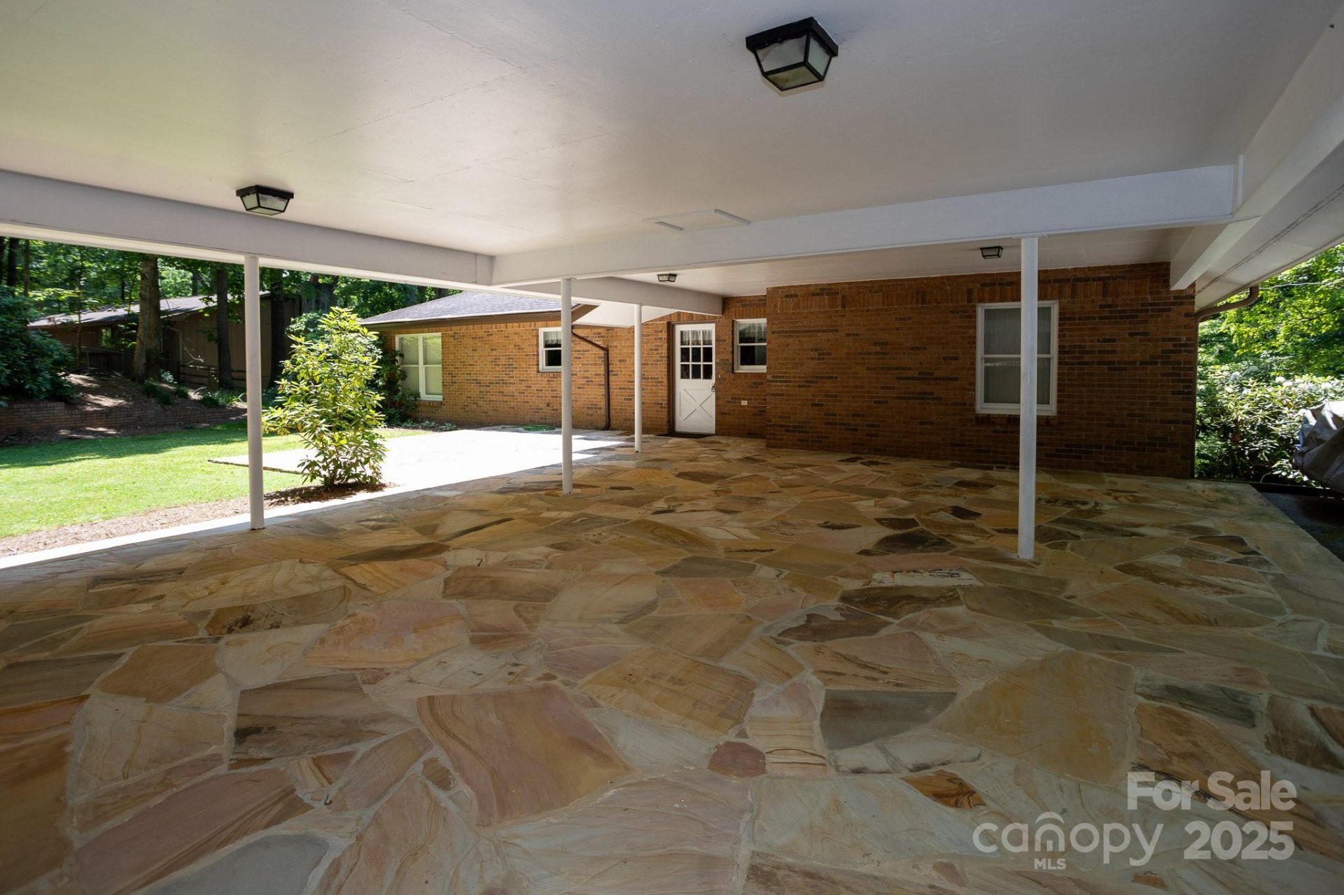Property image 4 at 15 Cedar Trail, Asheville, NC 28803