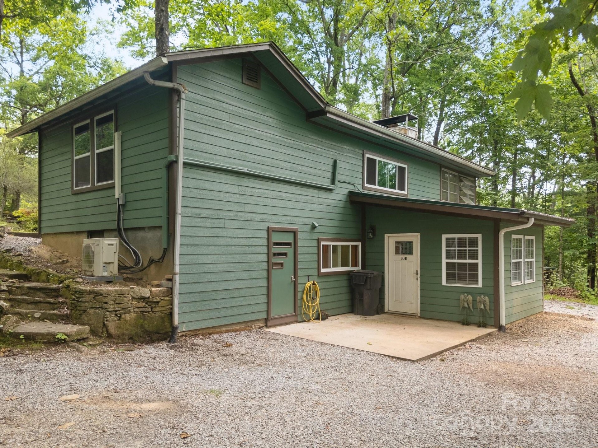 10b Lakemont Cottage Trail