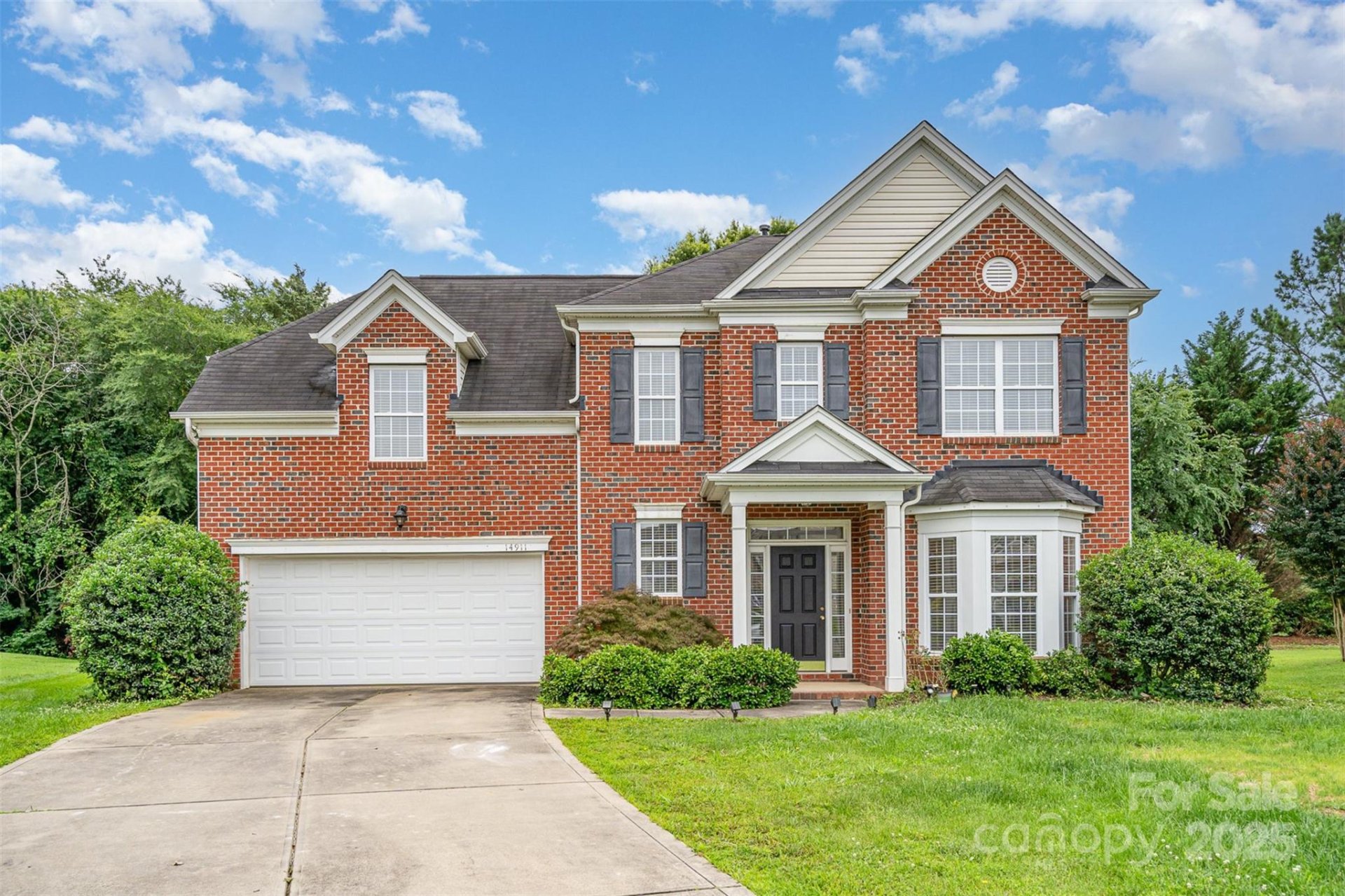 Huntington Forest, Charlotte Community