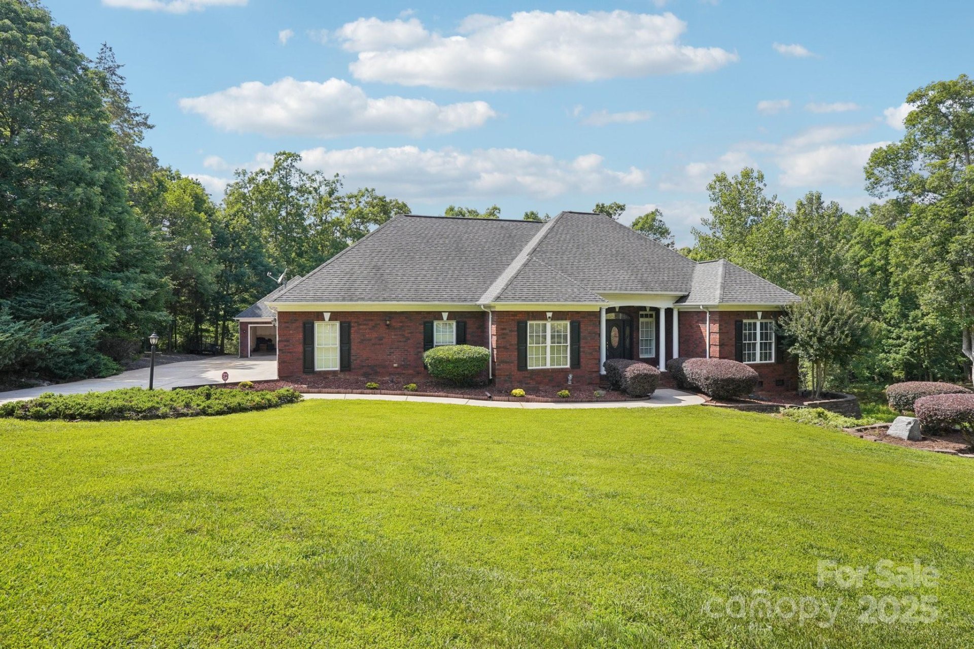 Property image 2 at 7612 Maple Bluff Lane, Concord, NC 28025