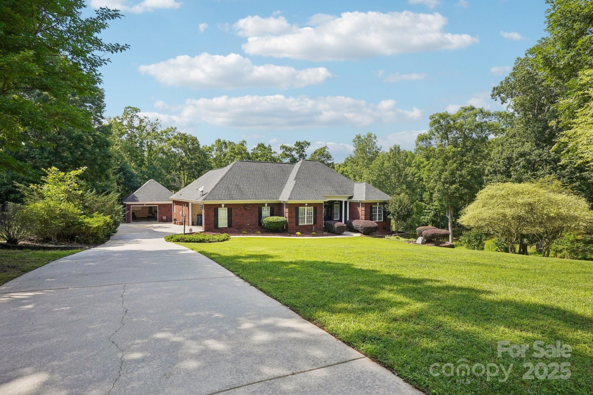 Property image 3 at 7612 Maple Bluff Lane, Concord, NC 28025