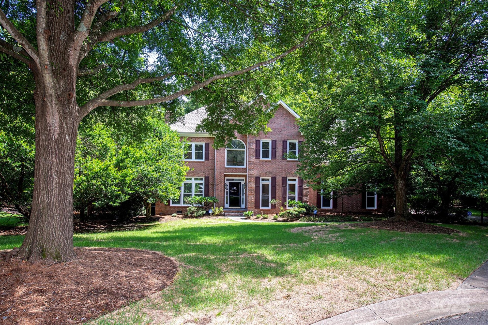 Property image 2 at 10408 Hadleigh Place, Charlotte, NC 28210