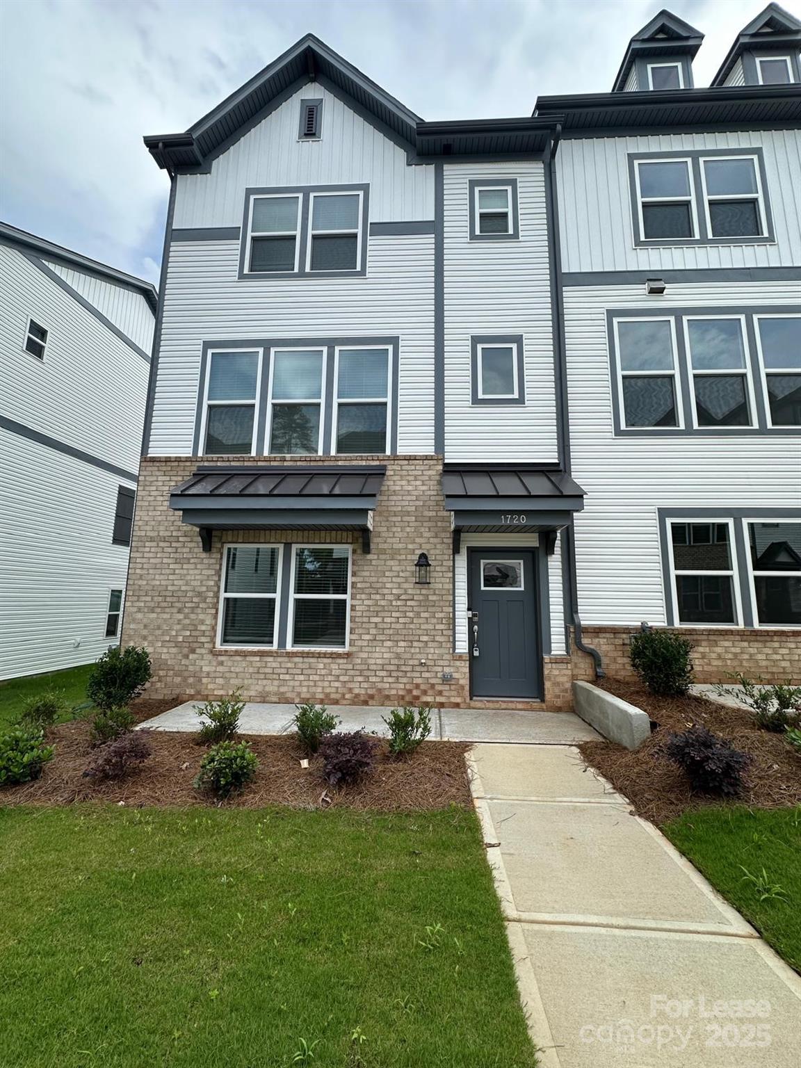 Property image 1 at 1720 Blanche Street, Charlotte, NC 28262