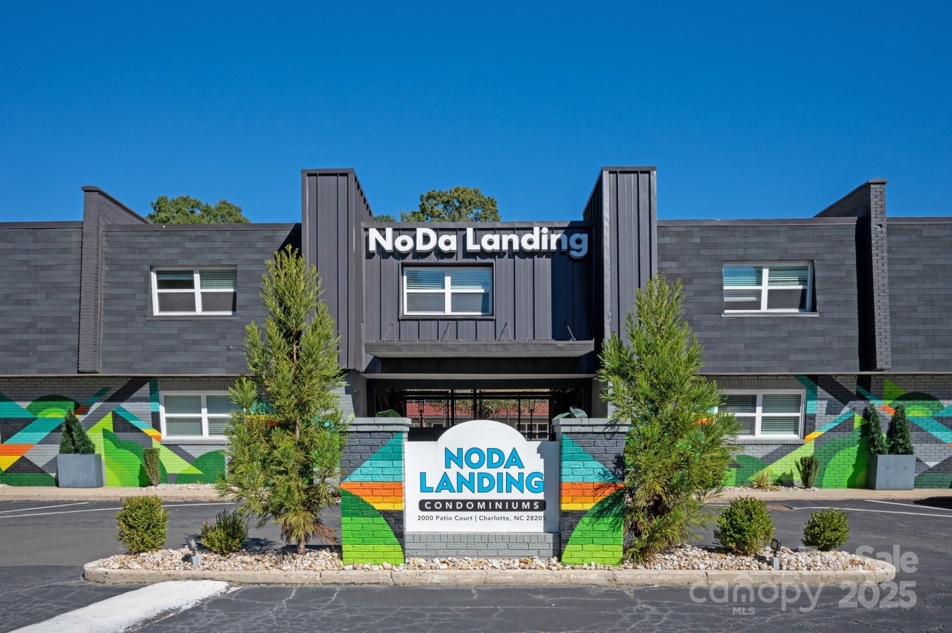 NoDa Landing Condominiums, Charlotte Community