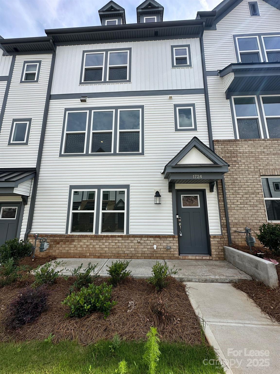 Property image 1 at 1724 Blanche Street, Charlotte, NC 28262