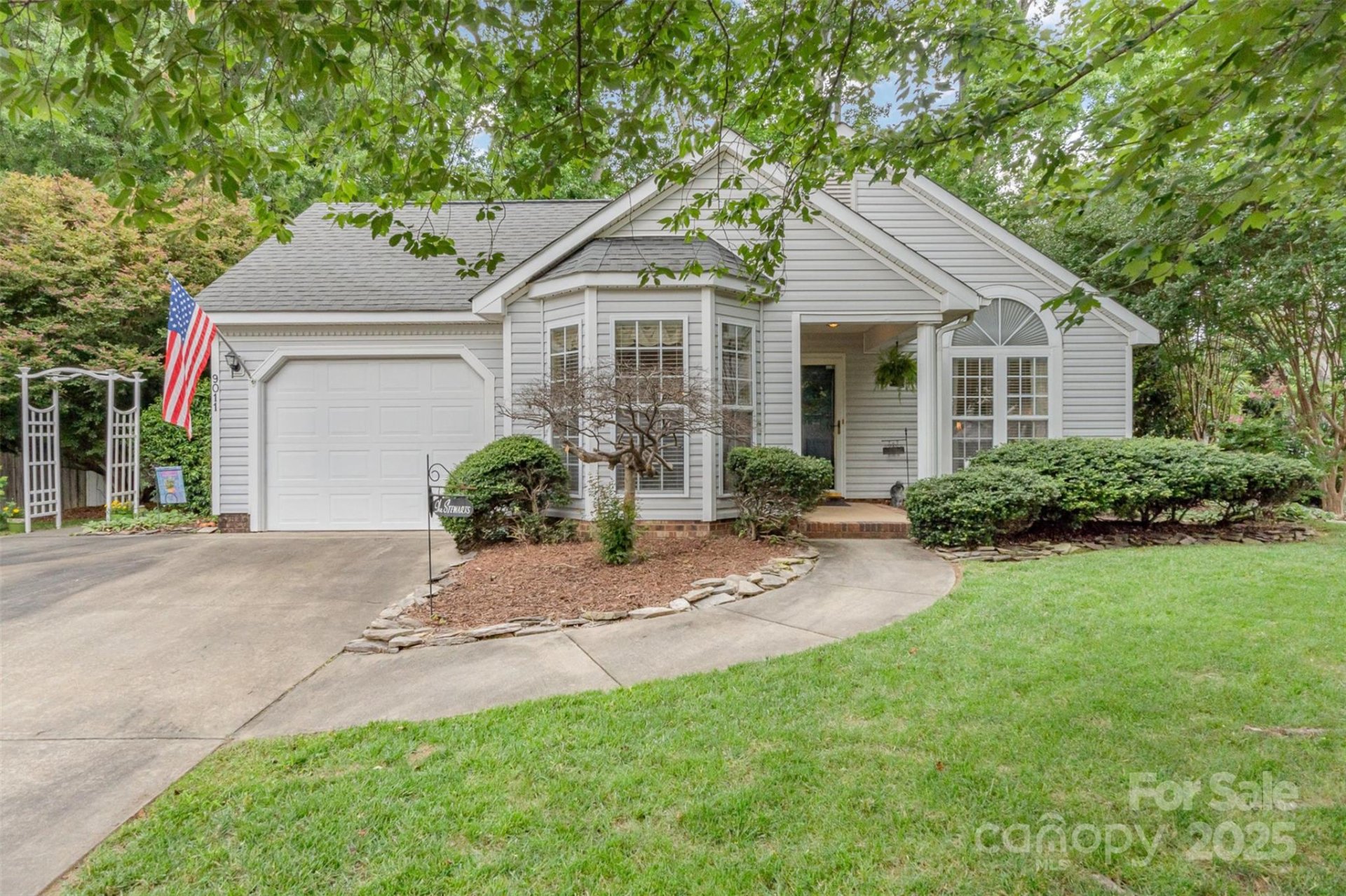 Property image 1 at 9011 Brad Court, Matthews, NC 28104