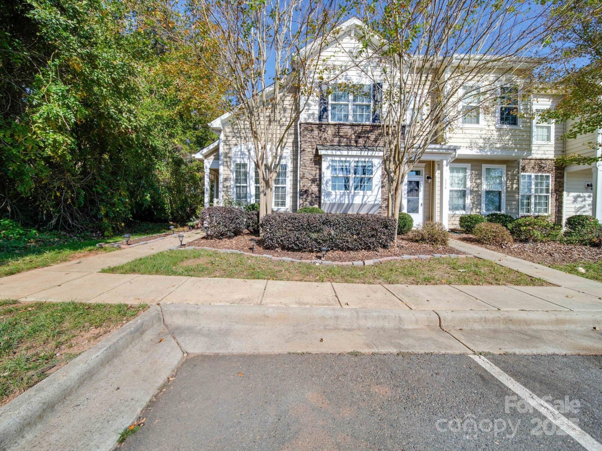120 Prairie View Court