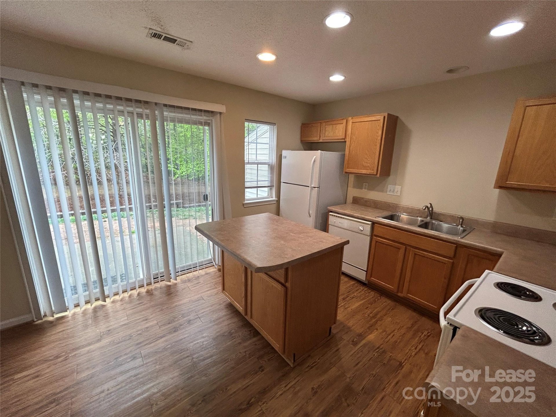 Property image 5 at 109 Navigator Court, Mooresville, NC 28117