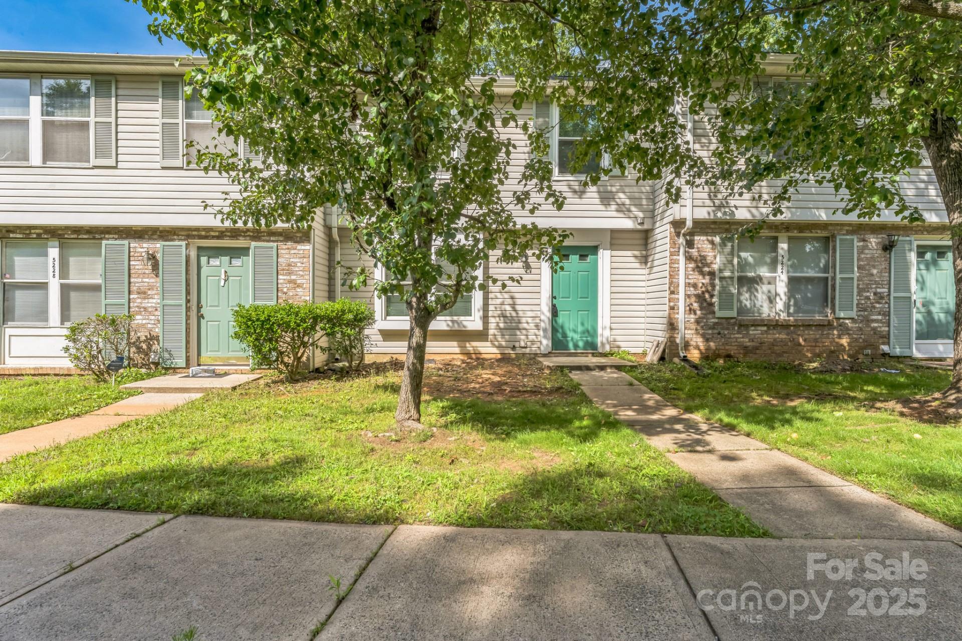 5226 Fair Wind Lane