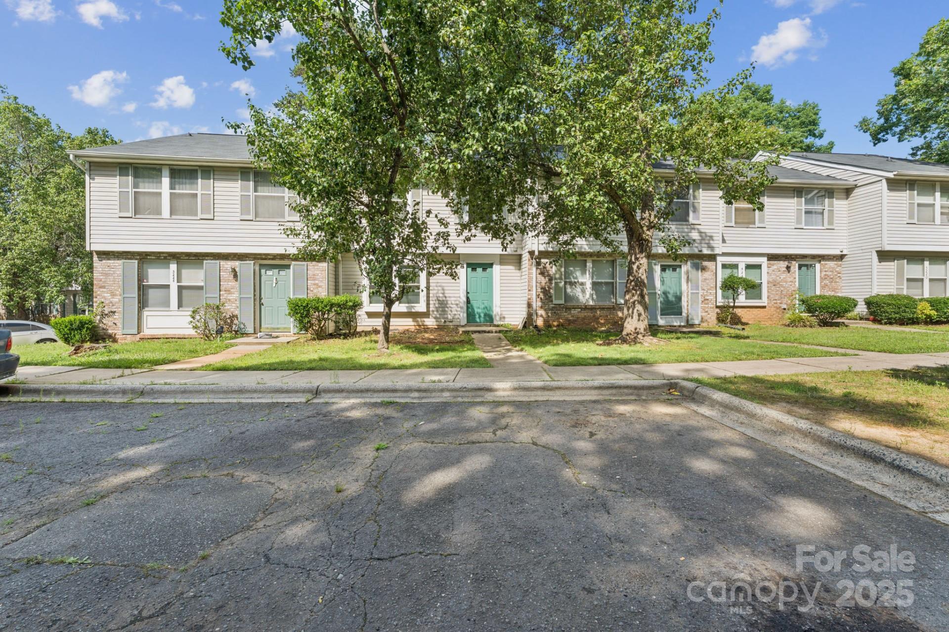 Property image 2 at 5226 Fair Wind Lane, Charlotte, NC 28212