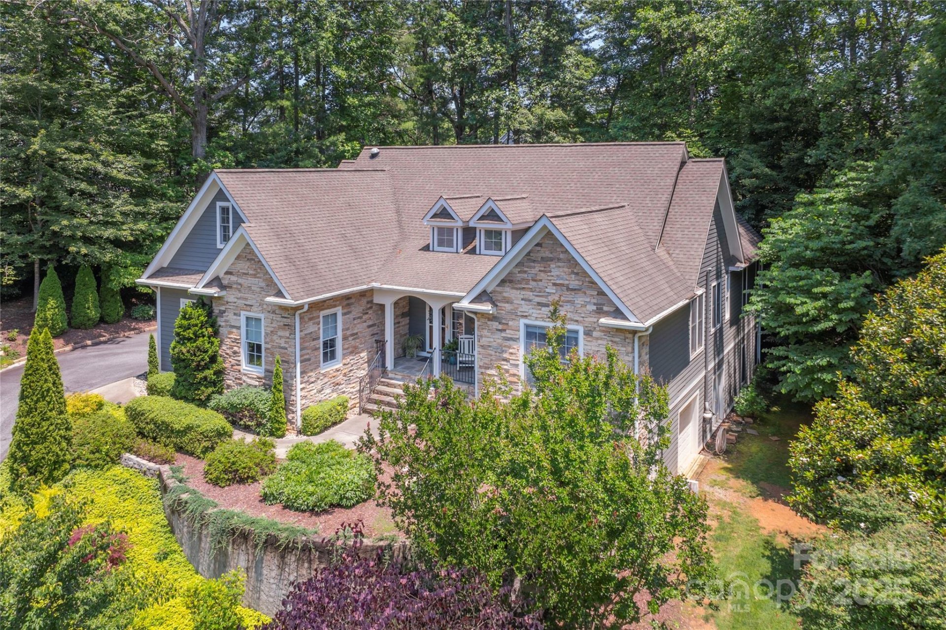 Property image 2 at 69 Benhurst Court, Hendersonville, NC 28791