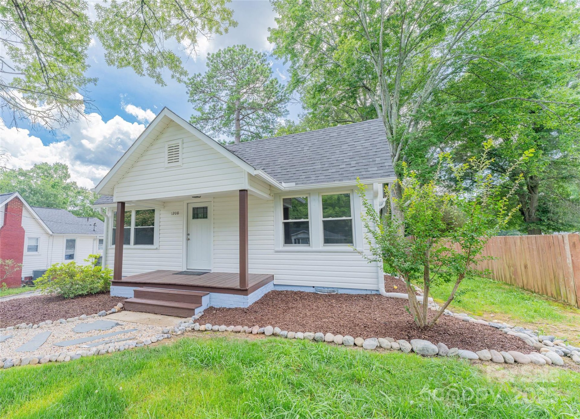 Property image 2 at 1208 Martin Luther King Avenue, Kannapolis, NC 28083