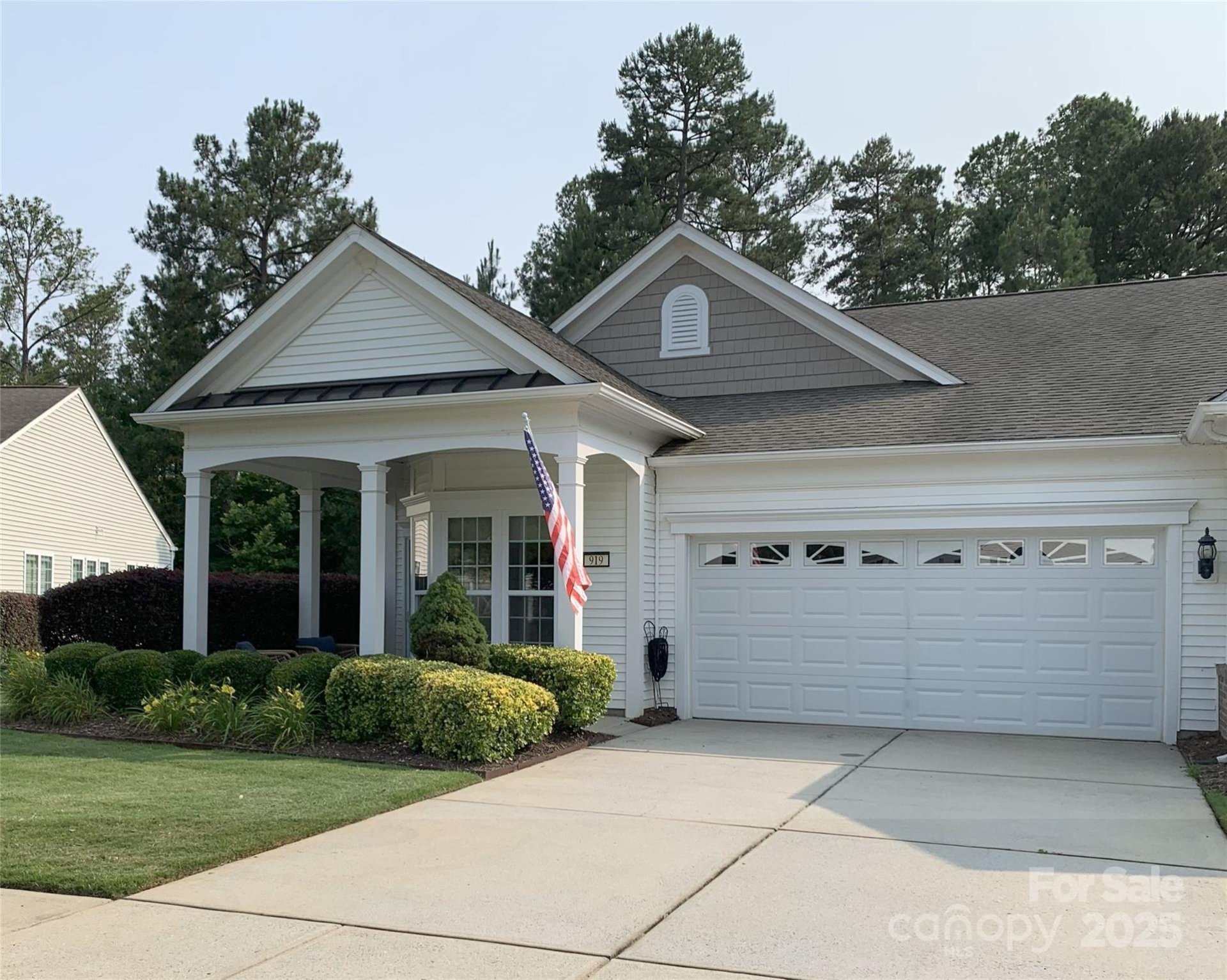 Property image 2 at 919 Lily Magnolia Court, Fort Mill, SC 29707