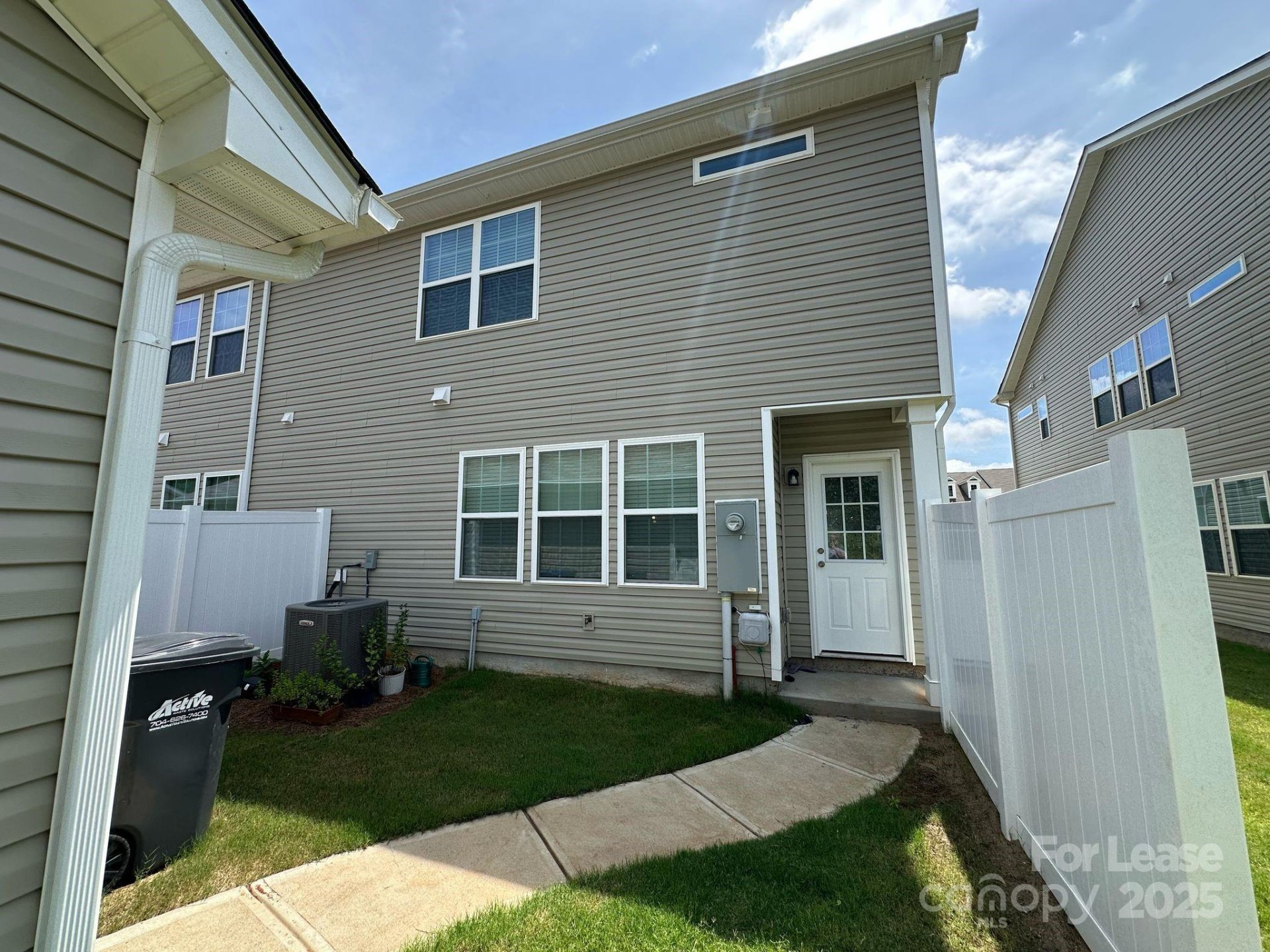 Property image 3 at 15744 Country House Street, Charlotte, NC 28273