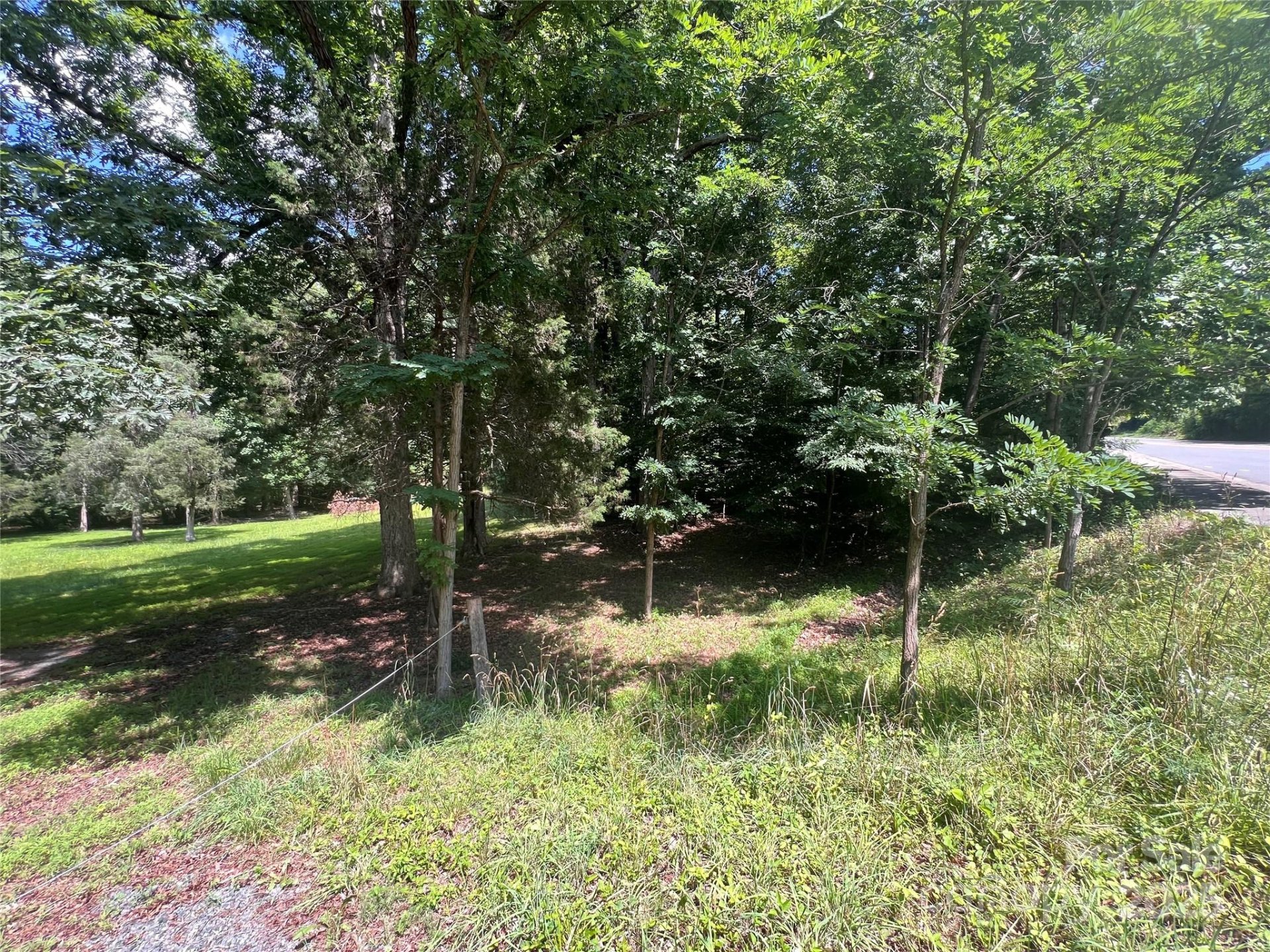 Property image 5 at 8105 Sardis Road, Charlotte, NC 28270