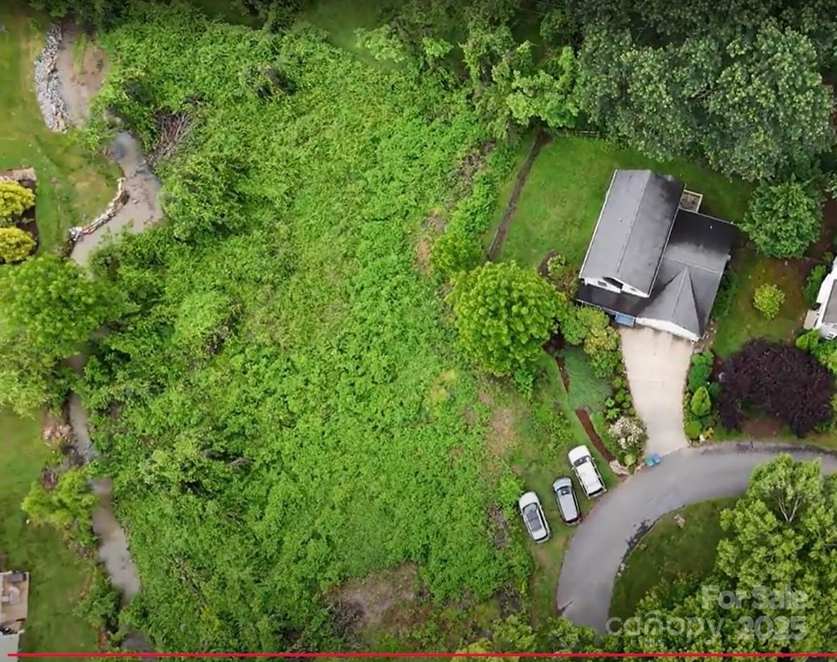 Property image 3 at 18 Village East Court, Asheville, NC 28805