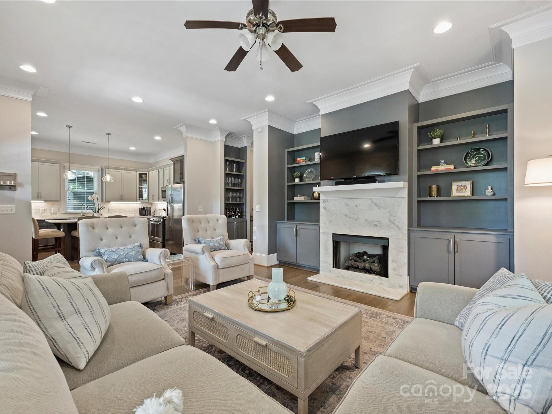 Property image 3 at 1325 Kennon Street, Charlotte, NC 28205