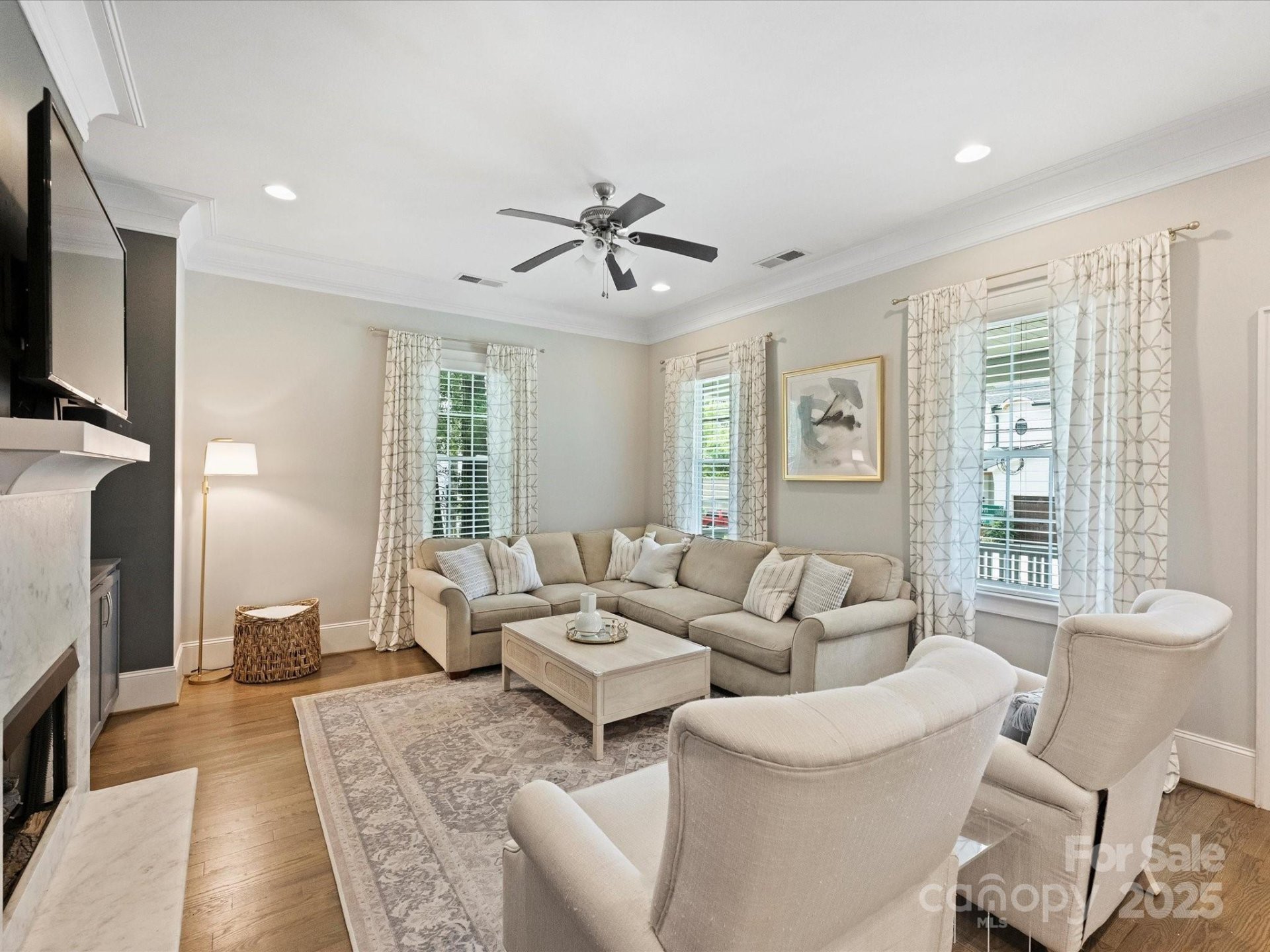 Property image 4 at 1325 Kennon Street, Charlotte, NC 28205