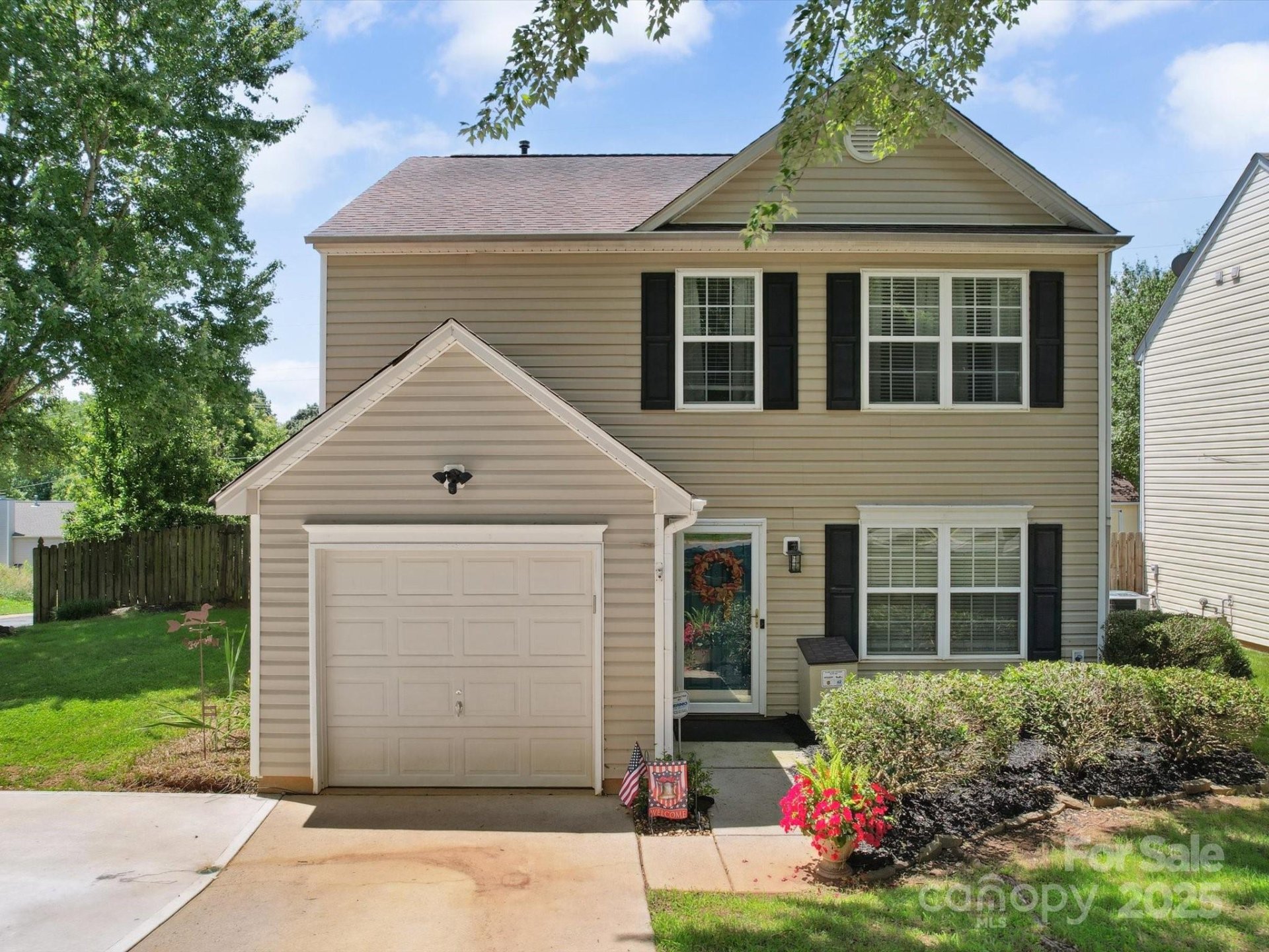 Property image 2 at 1252 Winding Path Road, Lake Wylie, SC 29710
