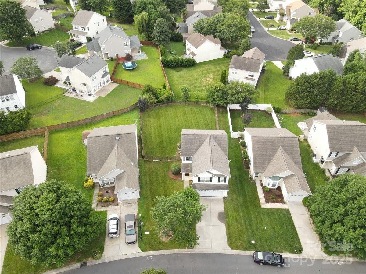 2527 Fossil Stone Lane