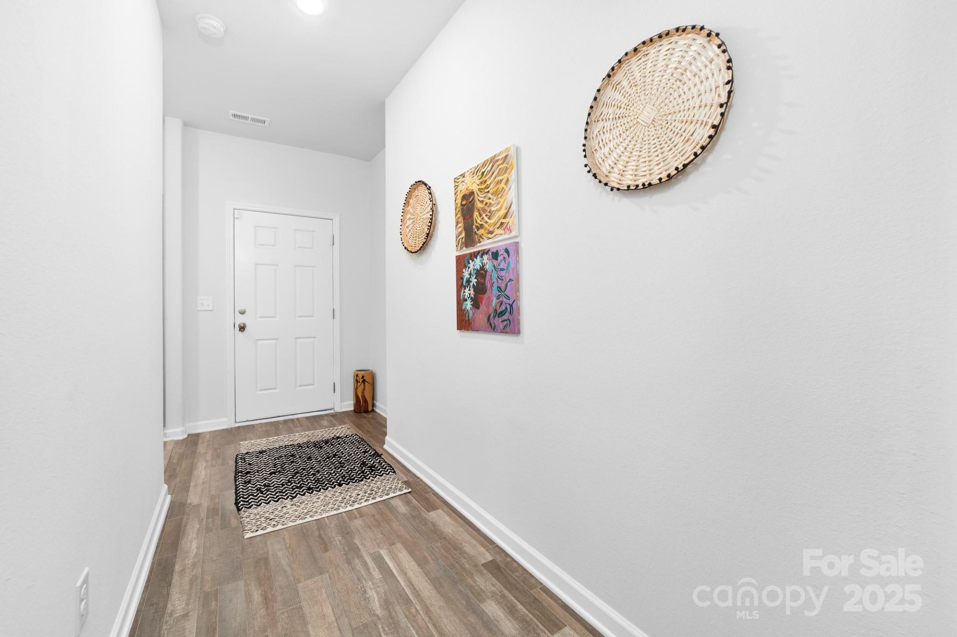 Property image 4 at 8416 Highgate Drive, Charlotte, NC 28215