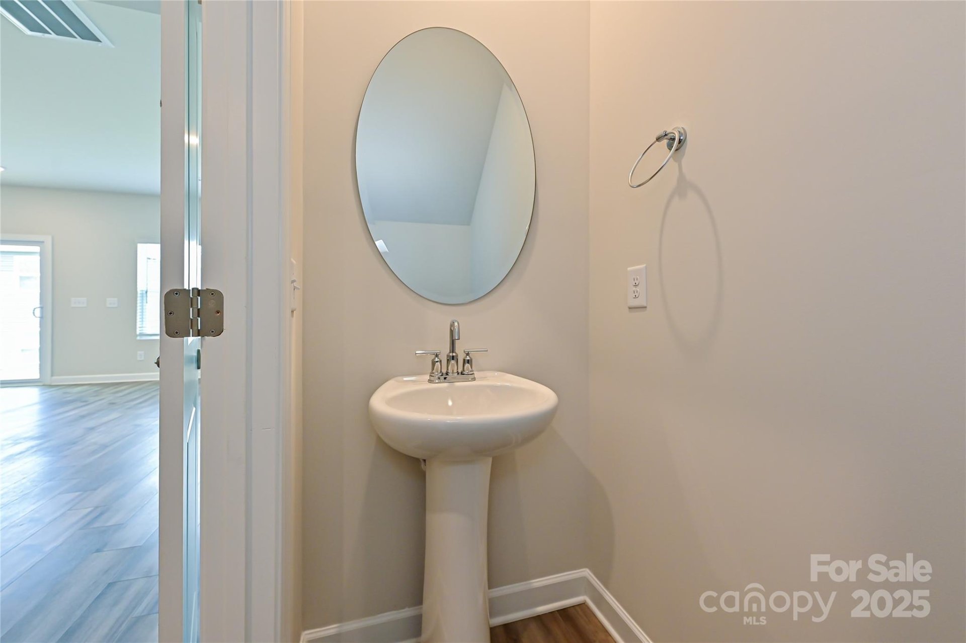 Property image 3 at 117 Canoga Avenue, York, SC 29745