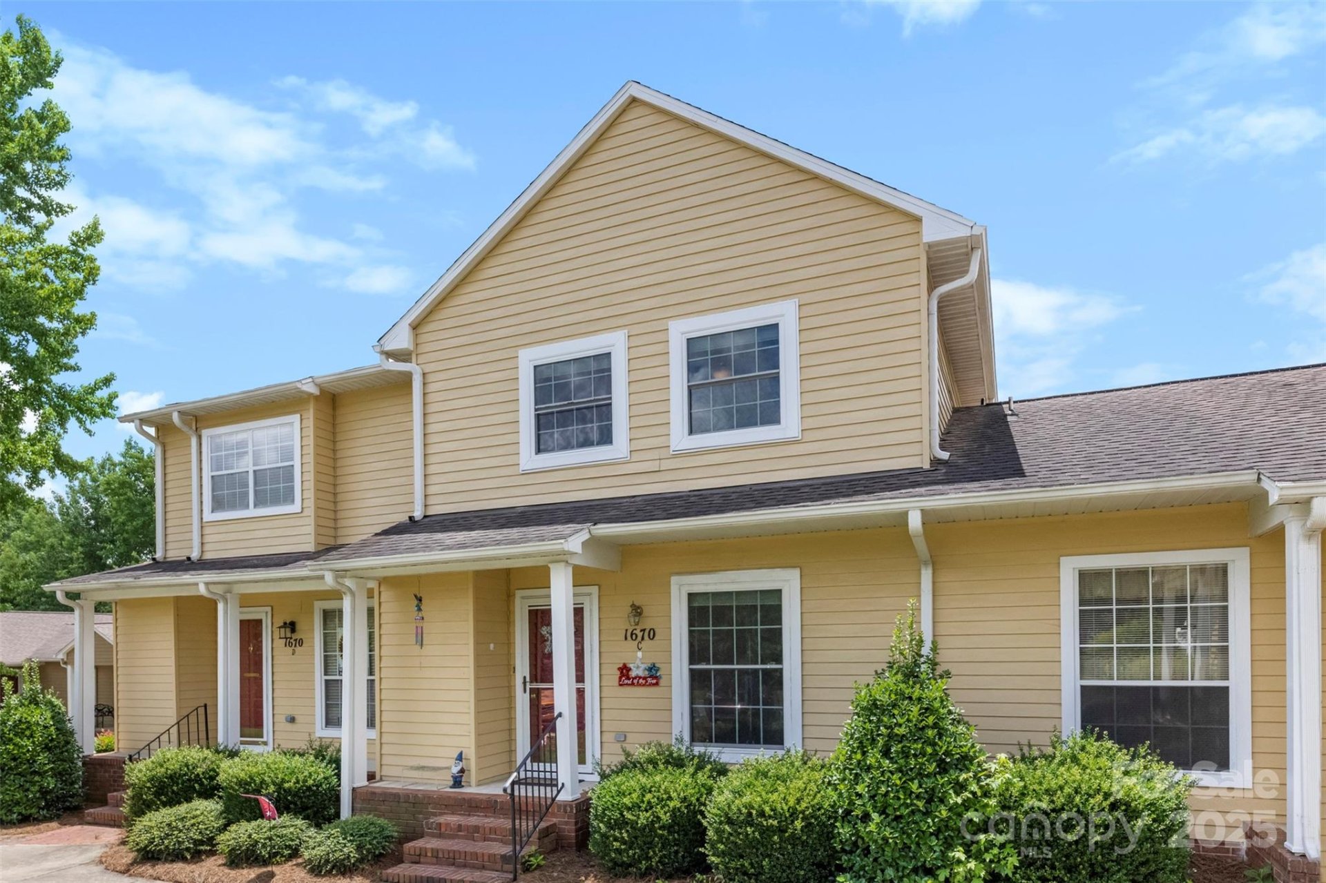 Property image 3 at 1670 Robins Nest Court, Gastonia, NC 28054
