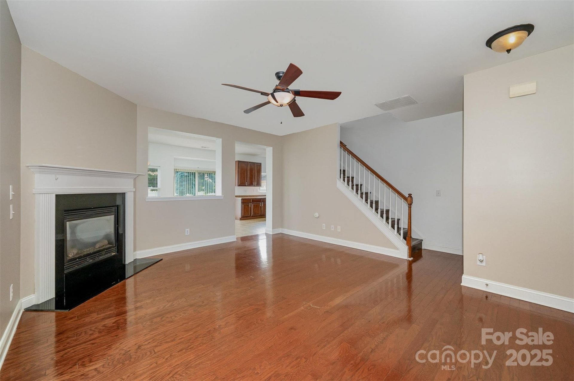 Property image 4 at 124 Glade Valley Avenue, Mooresville, NC 28117