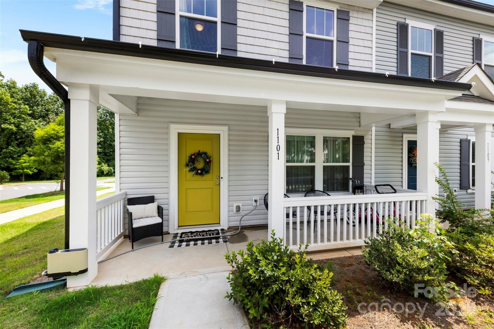 Property image 2 at 1101 Plaza Walk Drive, Charlotte, NC 28215