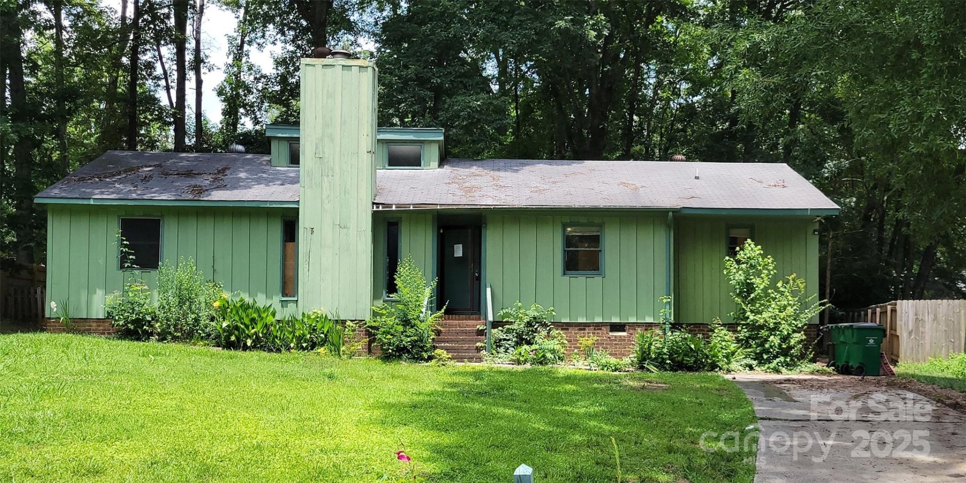 Property image 1 at 7705 Stone Canyon Lane, Charlotte, NC 28227