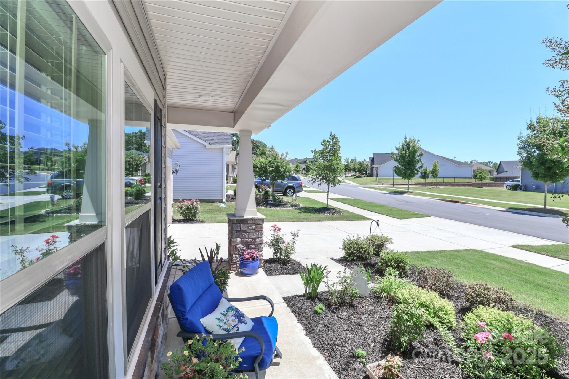 Property image 5 at 9541 Festival Way, Charlotte, NC 28215