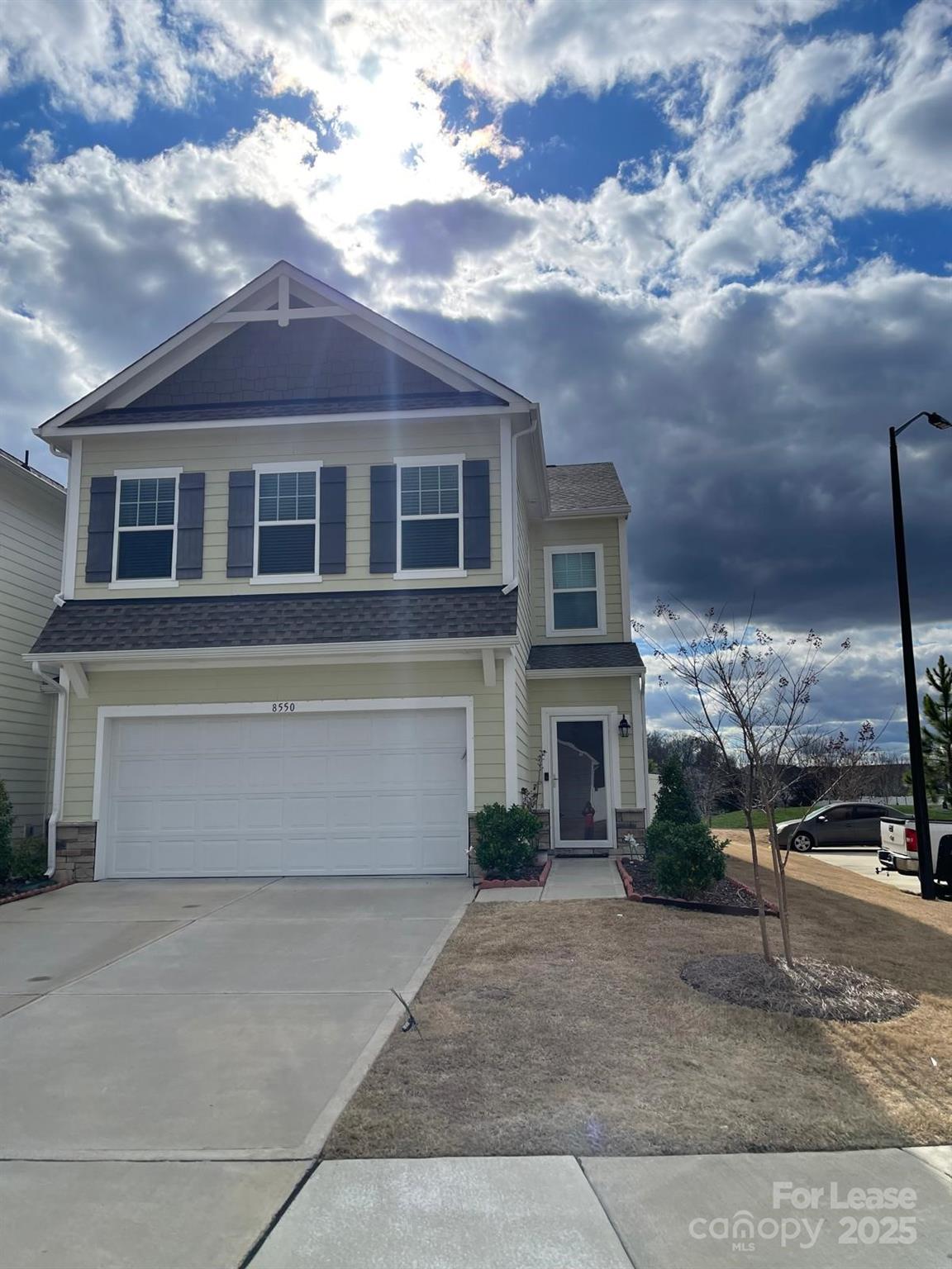 8550 River Ridge Drive