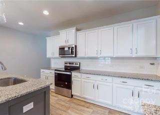 Property image 5 at 8550 River Ridge Drive, Charlotte, NC 28213