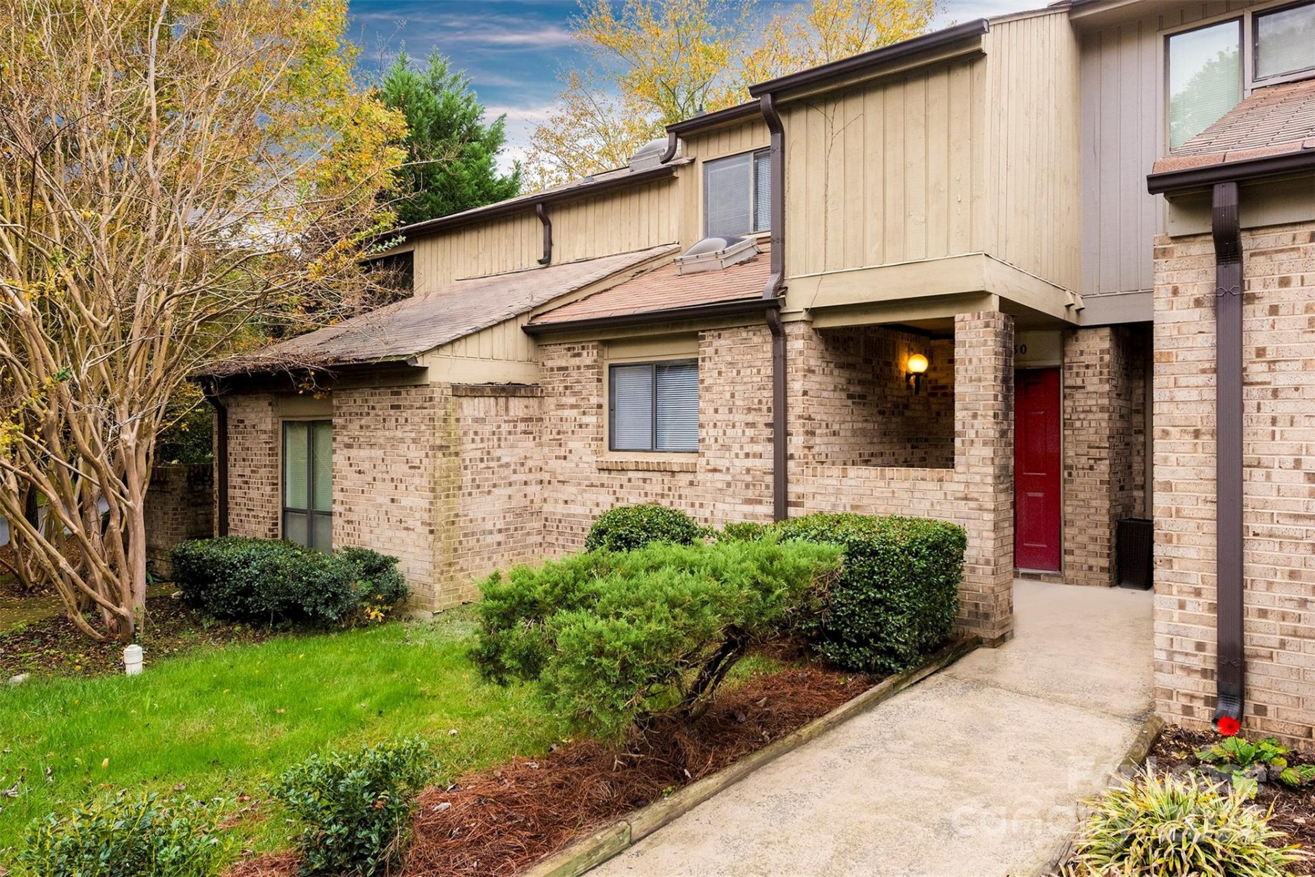 Property image 1 at 7930 Charter Oak Lane, Charlotte, NC 28226