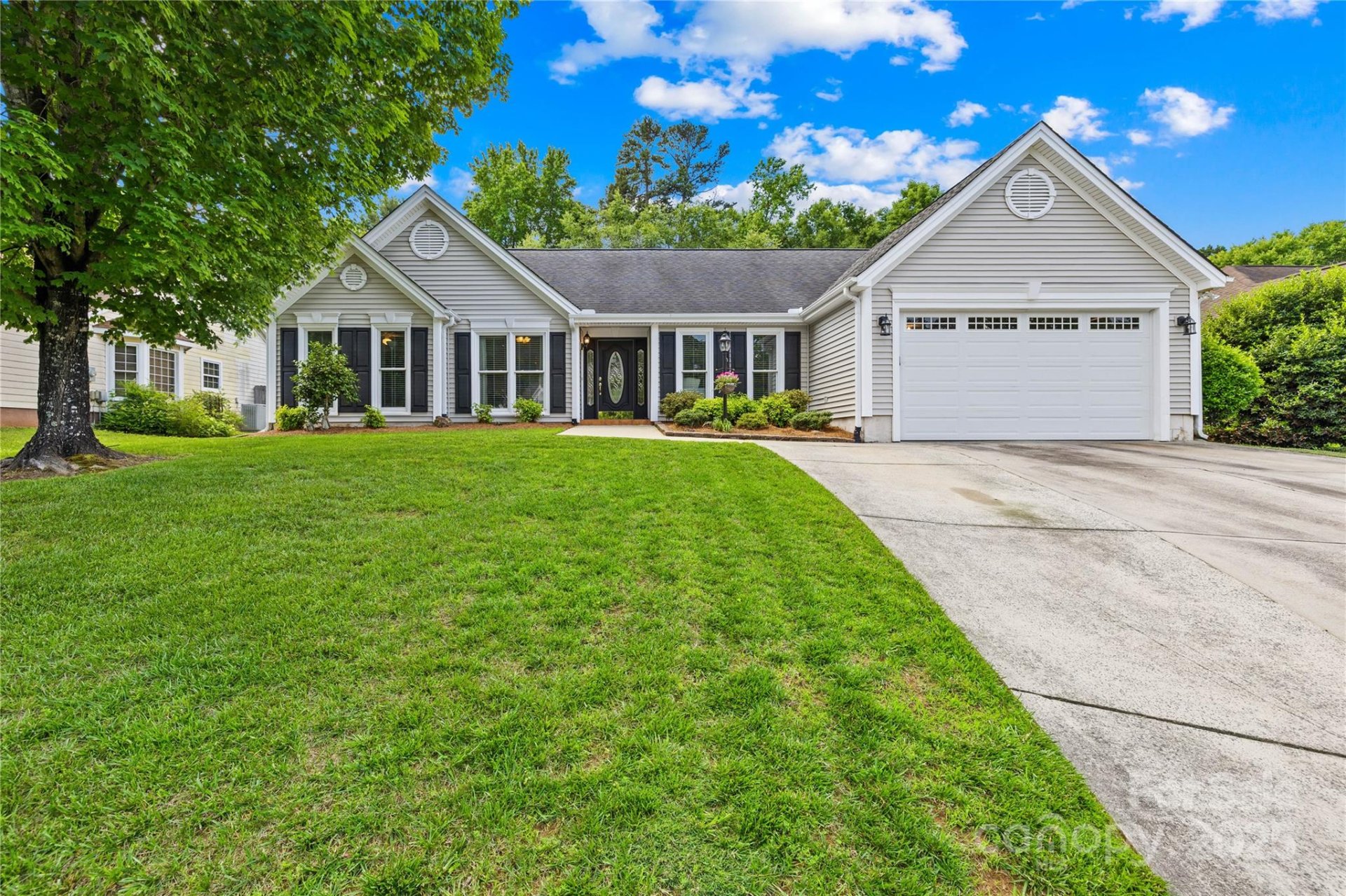 Property image 1 at 4313 Wynborough Lane, Charlotte, NC 28269