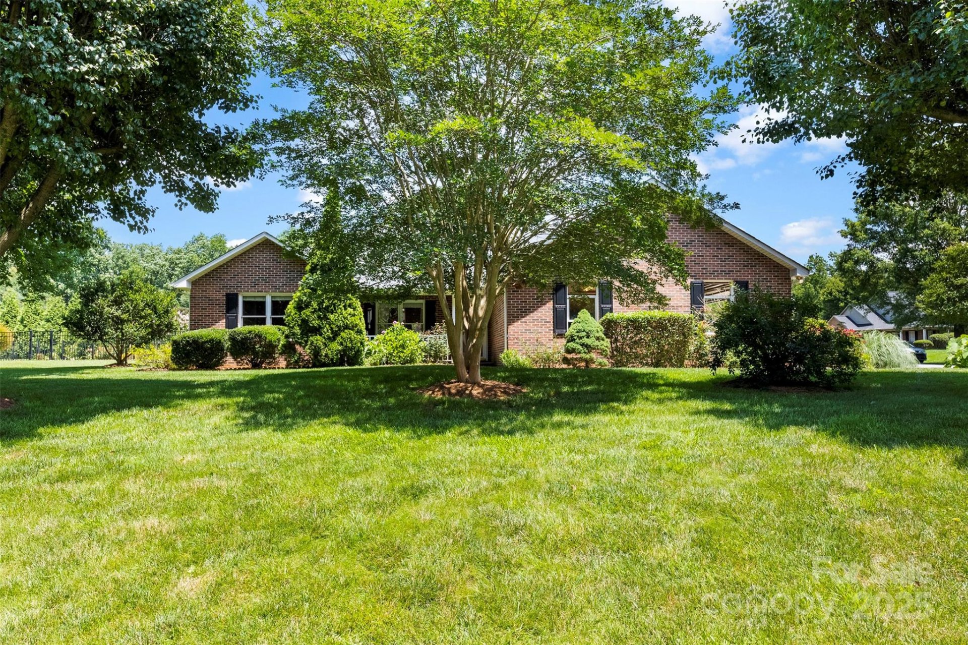 Property image 2 at 1958 Cameron Heights Circle, Denver, NC 28037