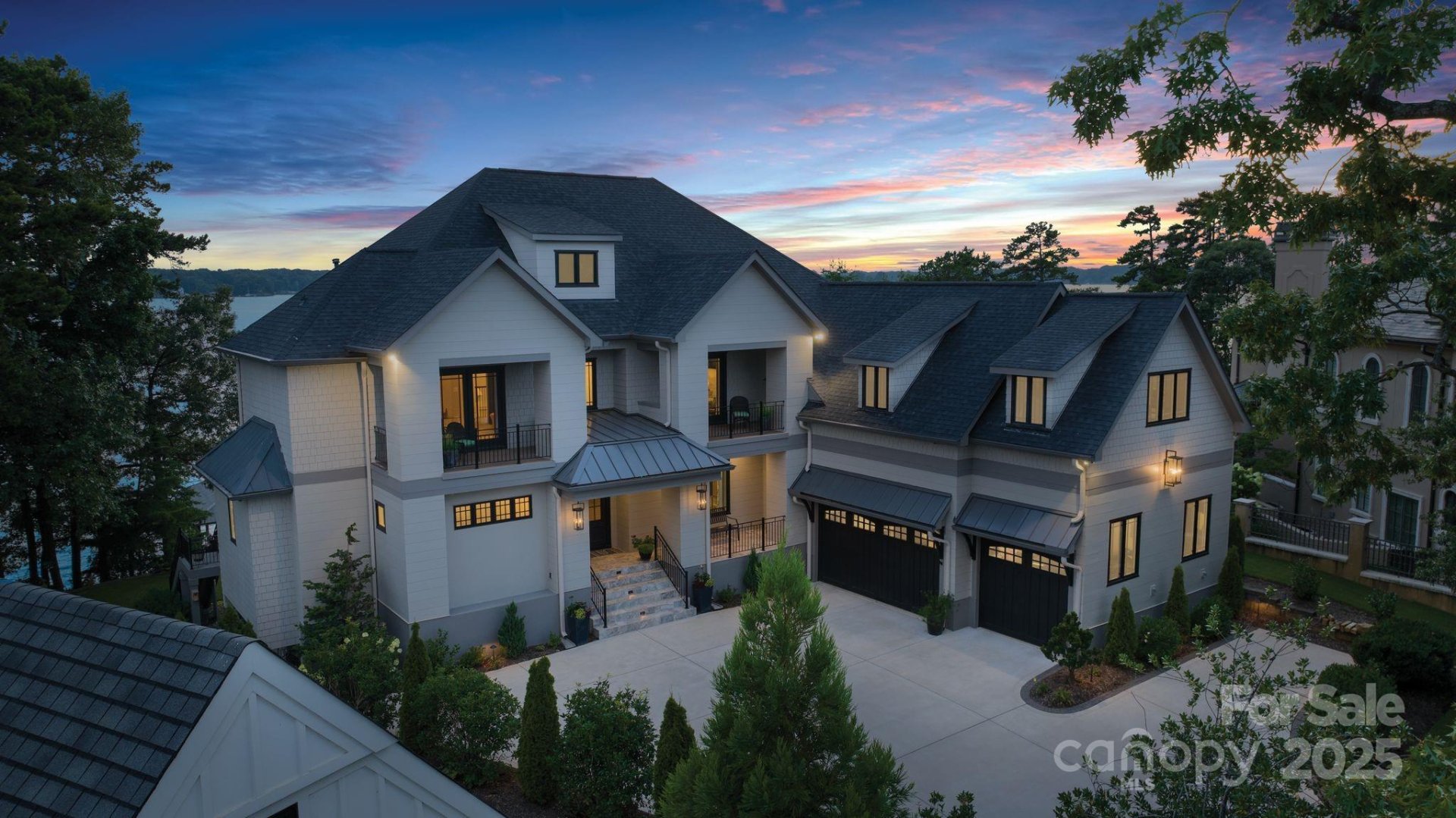 18007 Harbor Light Boulevard