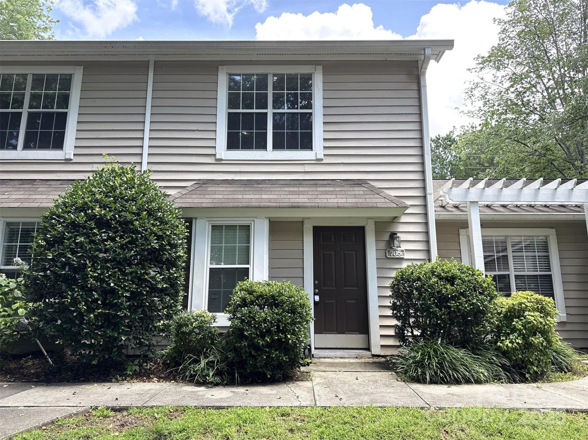 705 Heritage Parkway