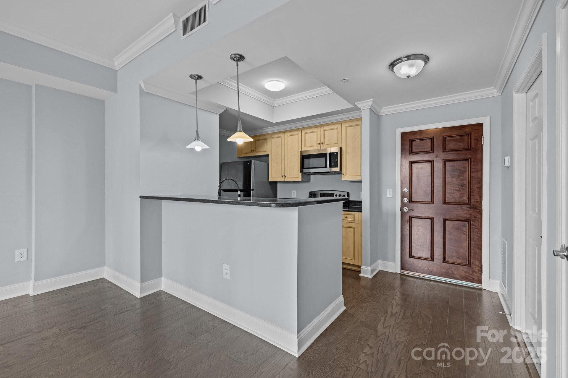 Property image 3 at 300 W 5th Street, Charlotte, NC 28202