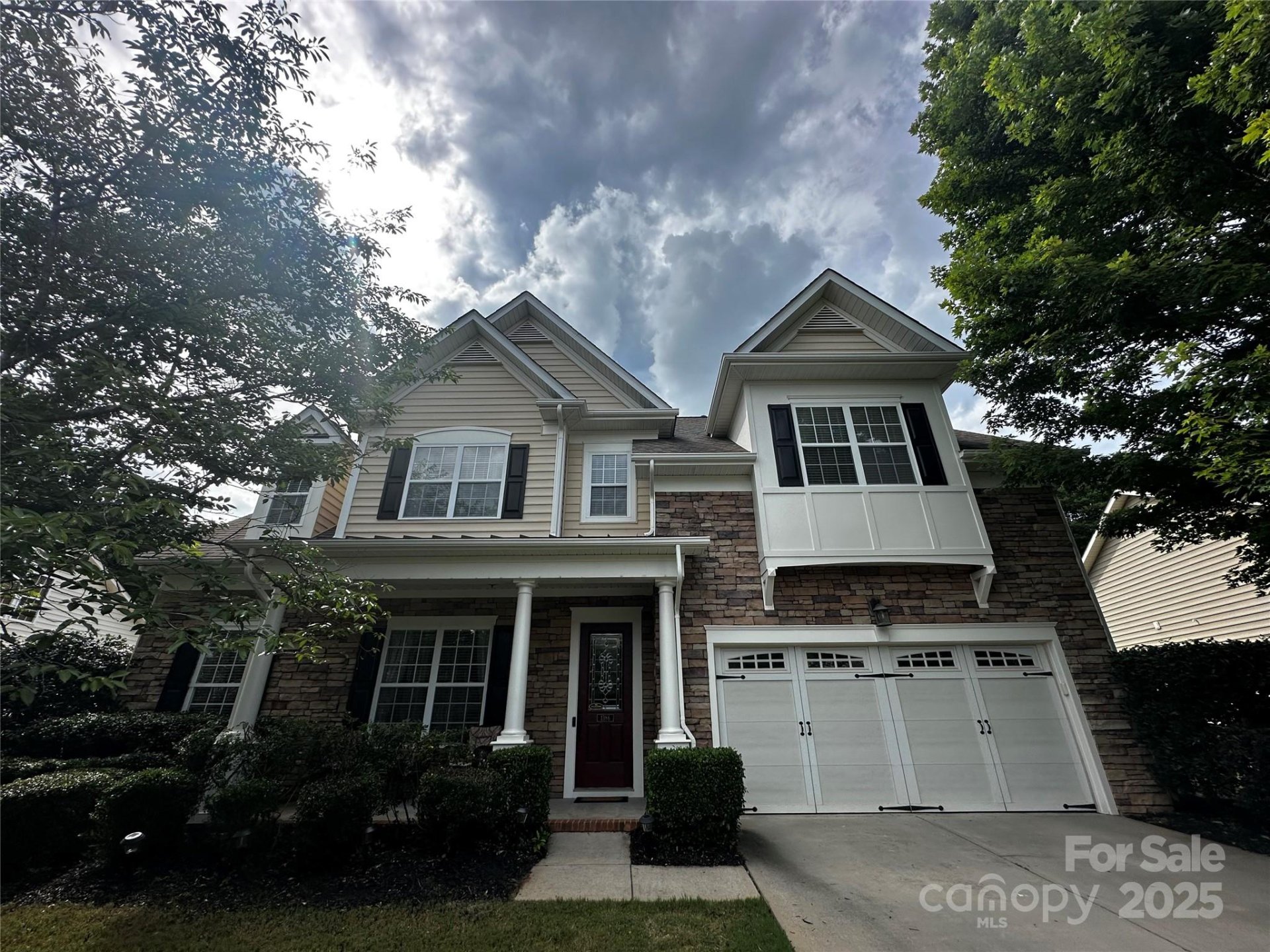 1386 Secret Path Drive