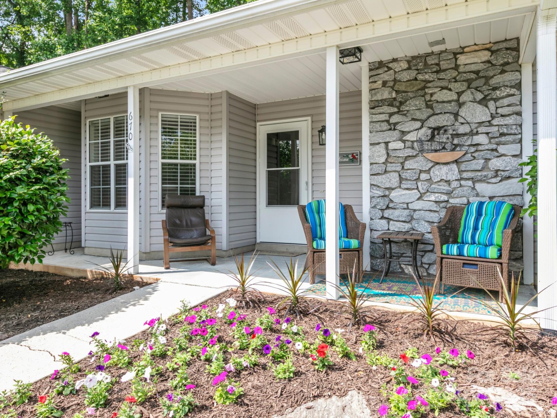 Property image 4 at 670 New Village Drive, Hendersonville, NC 28791