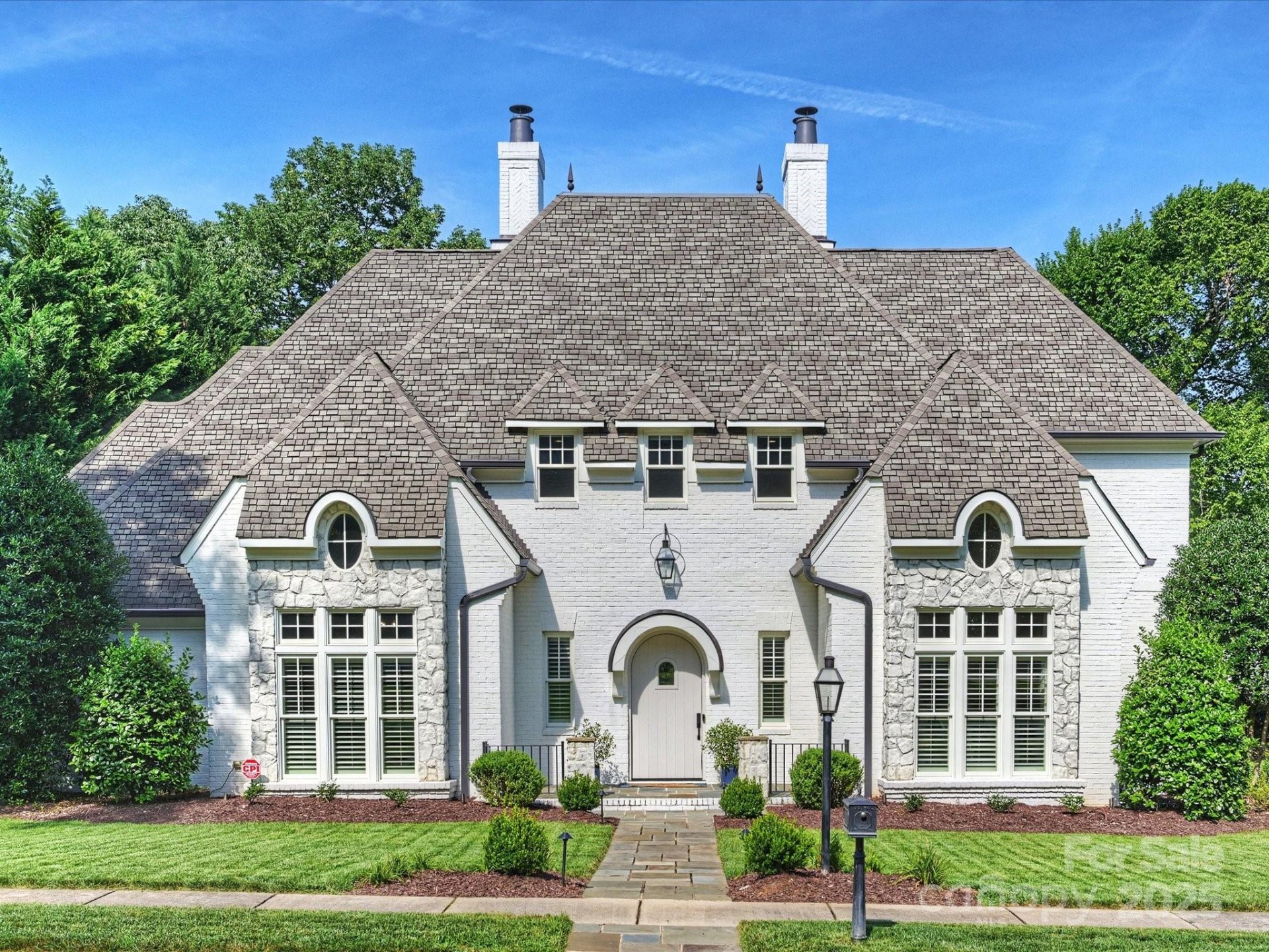 Stonegate, Charlotte Community