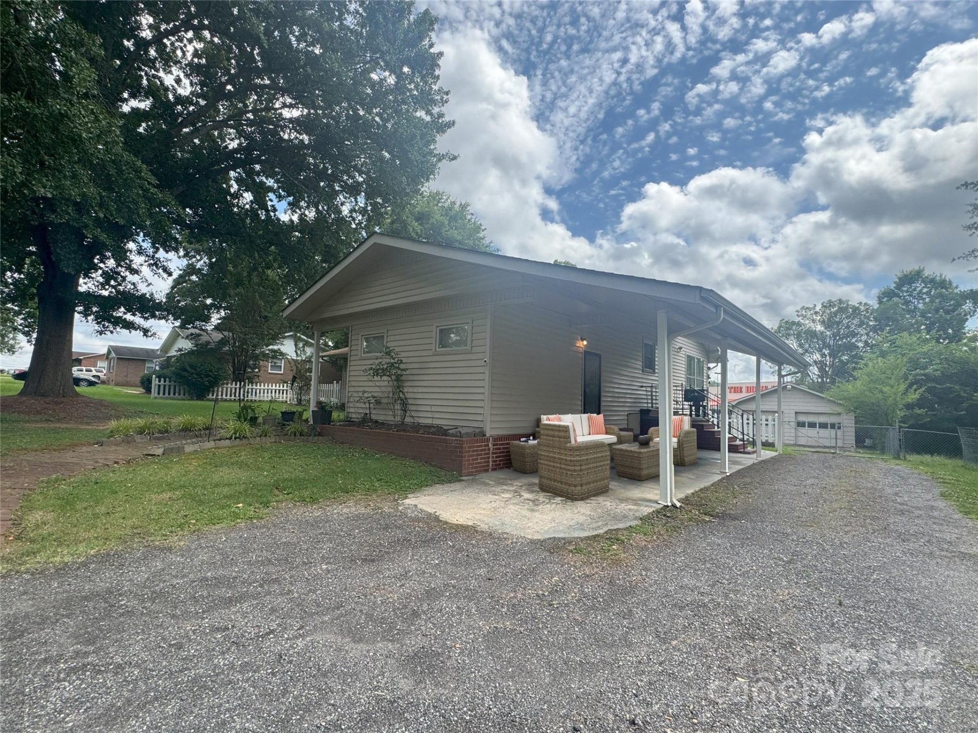 Property image 2 at 1107 Crestfield Drive, Lancaster, SC 29720
