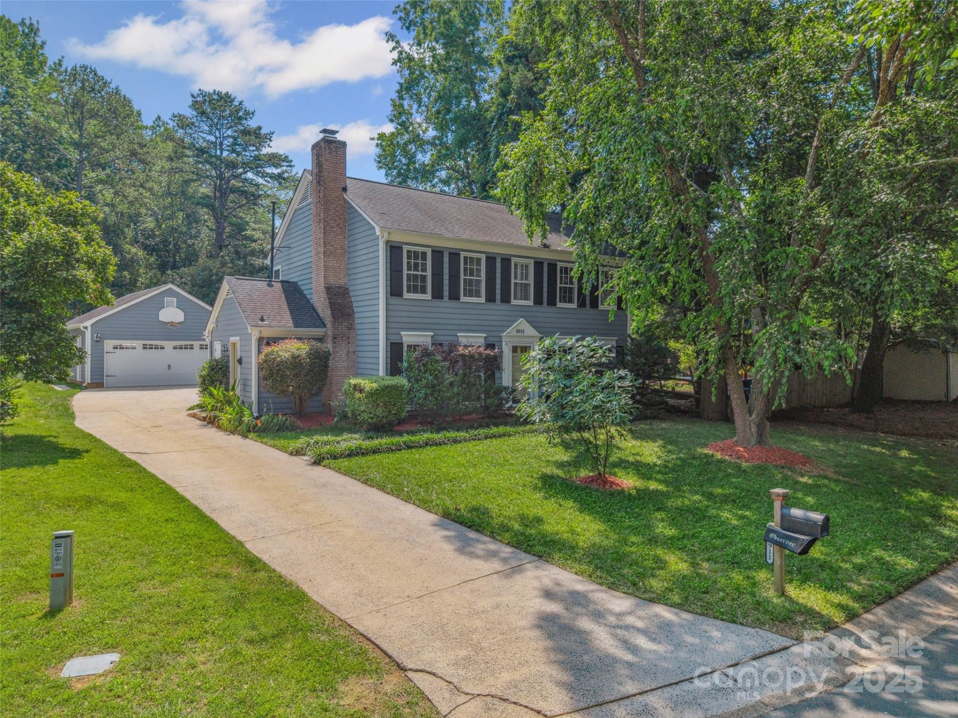 Property image 2 at 4911 Rivergreen Lane, Charlotte, NC 28227