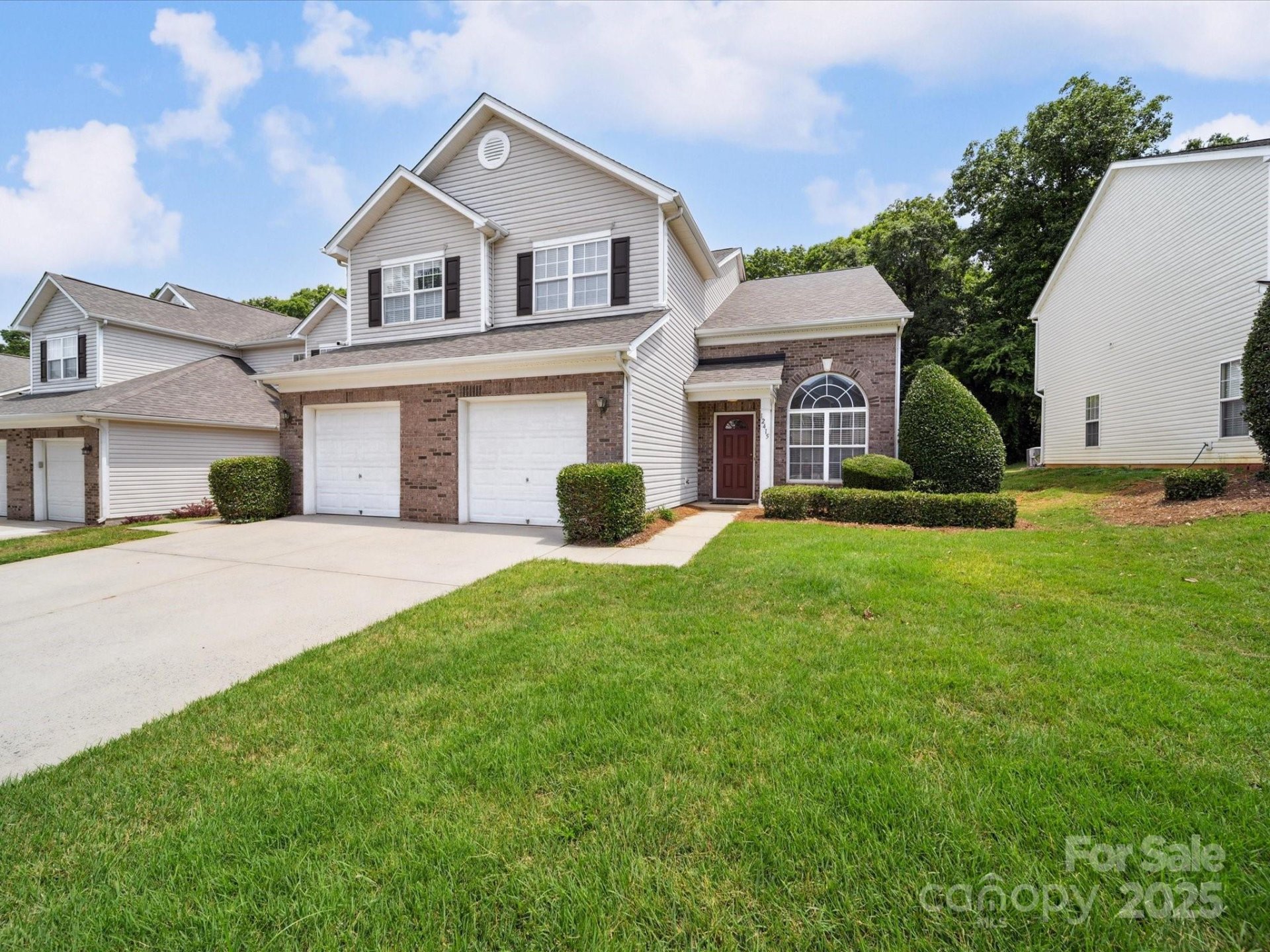 12415 Stratfield Place Circle