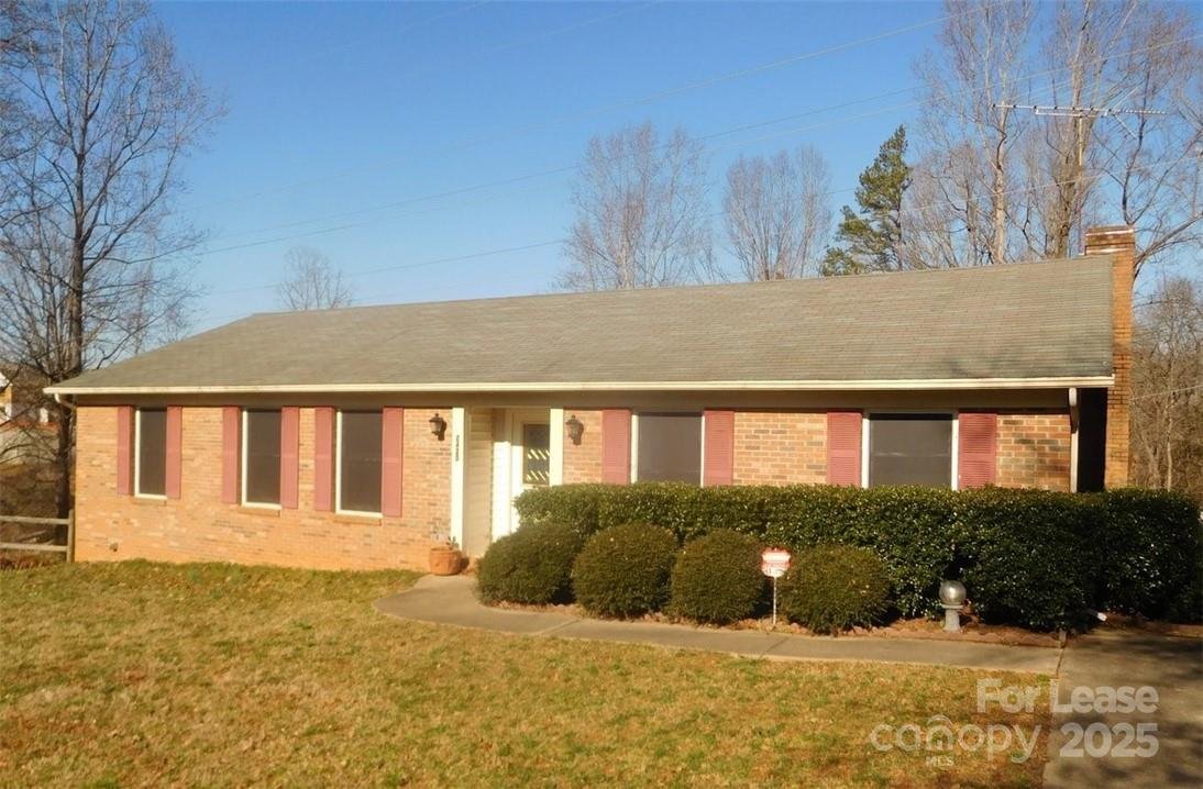 2420 Wellington Drive