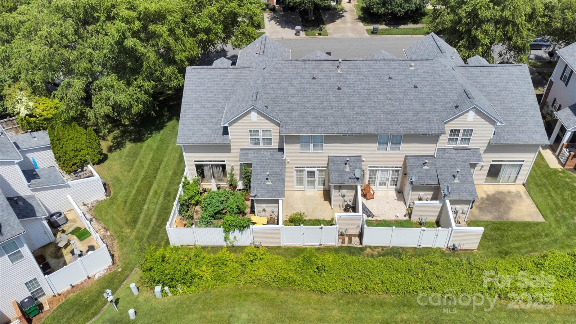 Property image 3 at 222 Ross Moore Avenue, Charlotte, NC 28205
