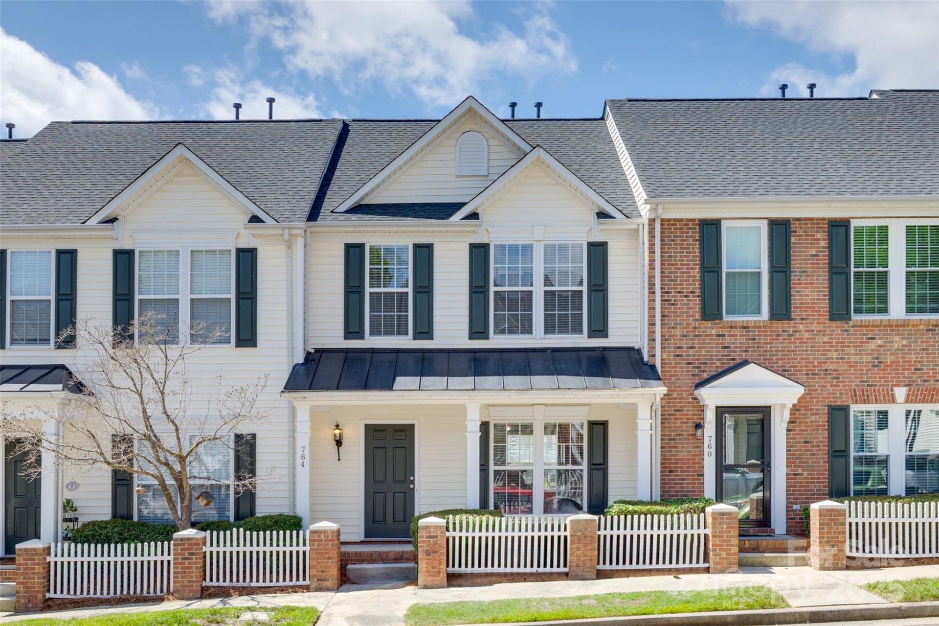 Manchester Village, Rock Hill Community