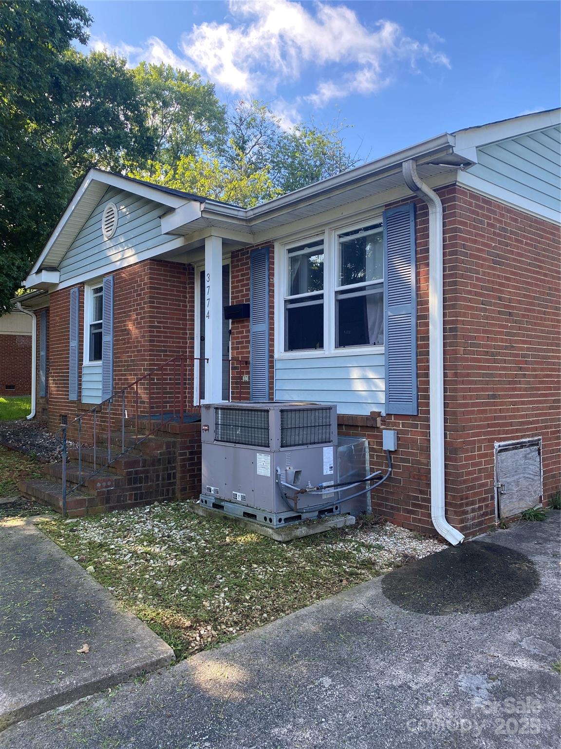 Property image 3 at 3774 Seaman Drive, Charlotte, NC 28217