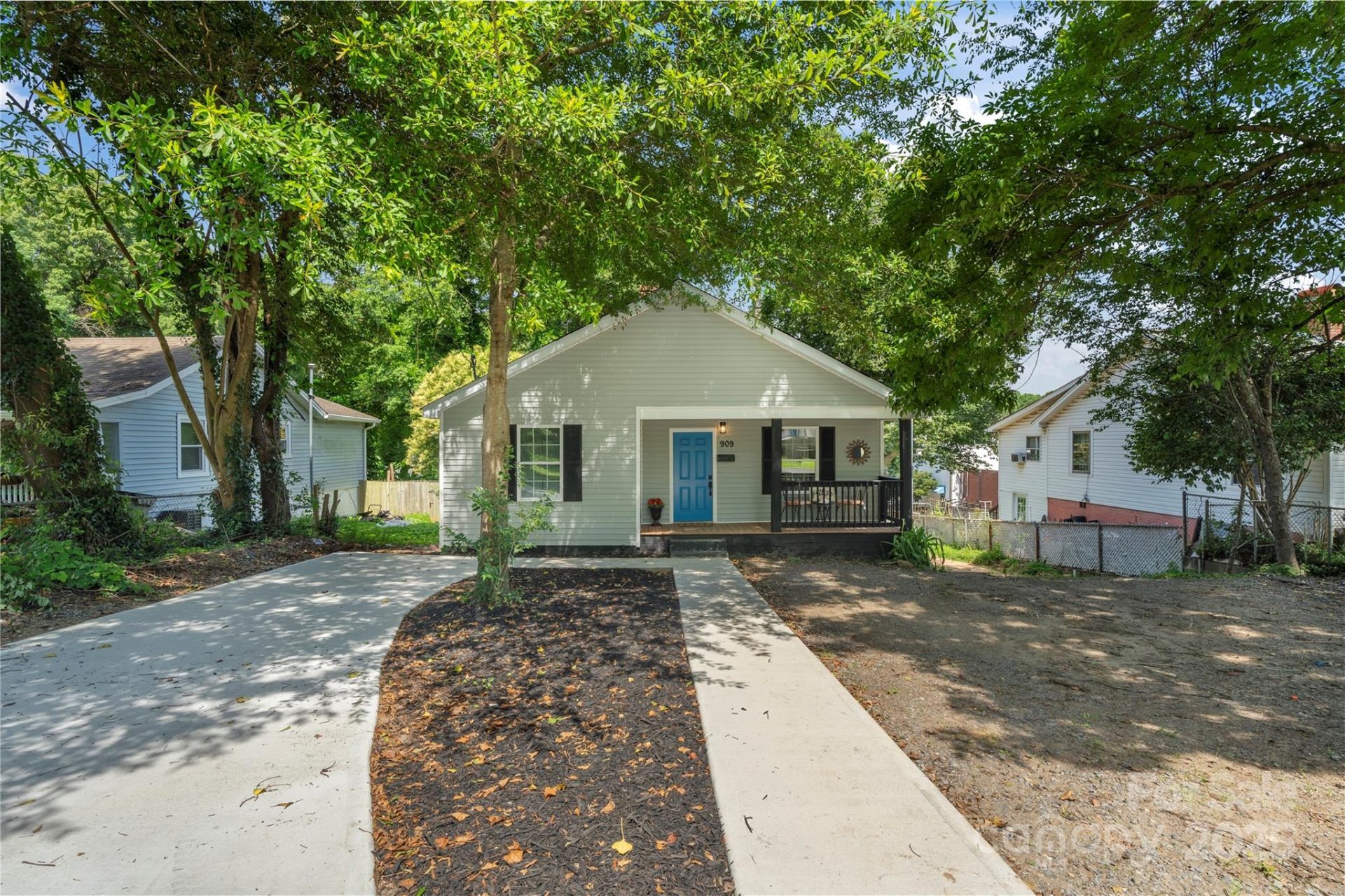 Property at 909 Gibbons Street, Gastonia, NC 28052